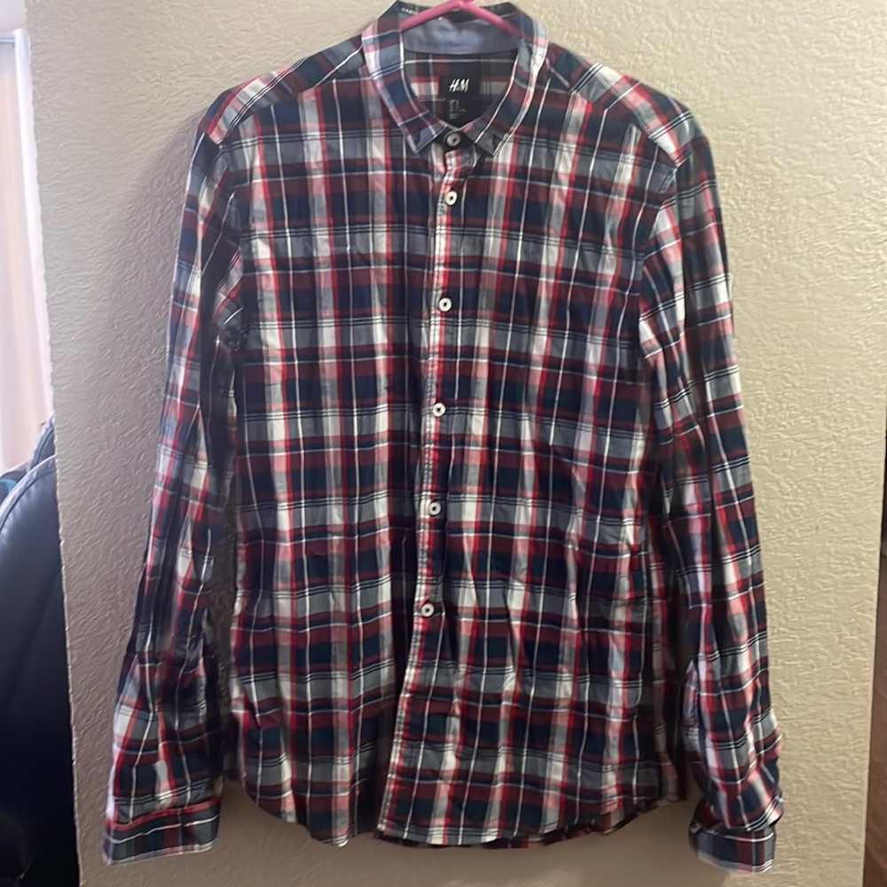 H&M button up dress shirt for men